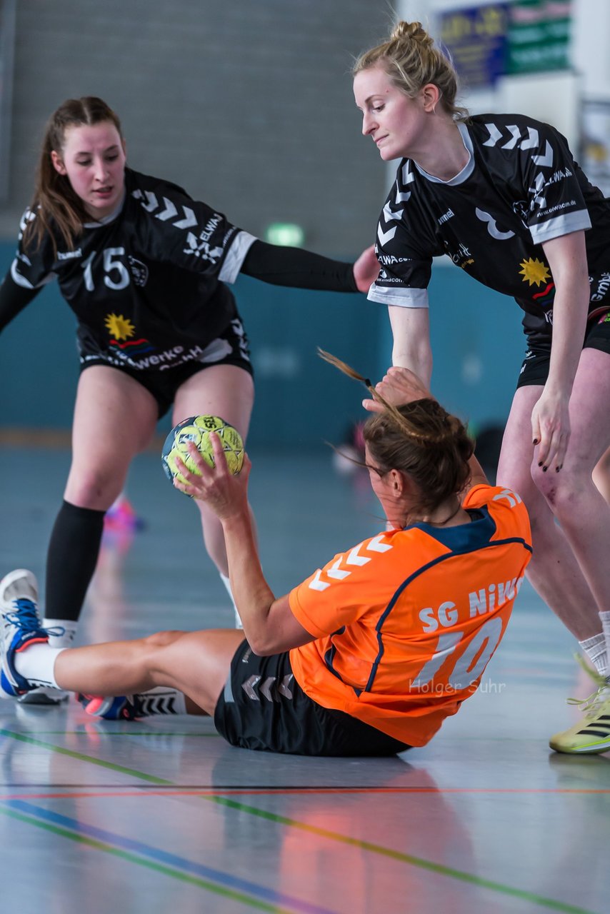 Bild 281 - Frauen OL TuS Esingen - SG Niendorf/Wandsetal : Ergebnis: 24:17